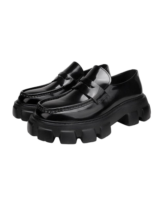 The Heritage Lug-Sole Penny Loafers - Midnight Black