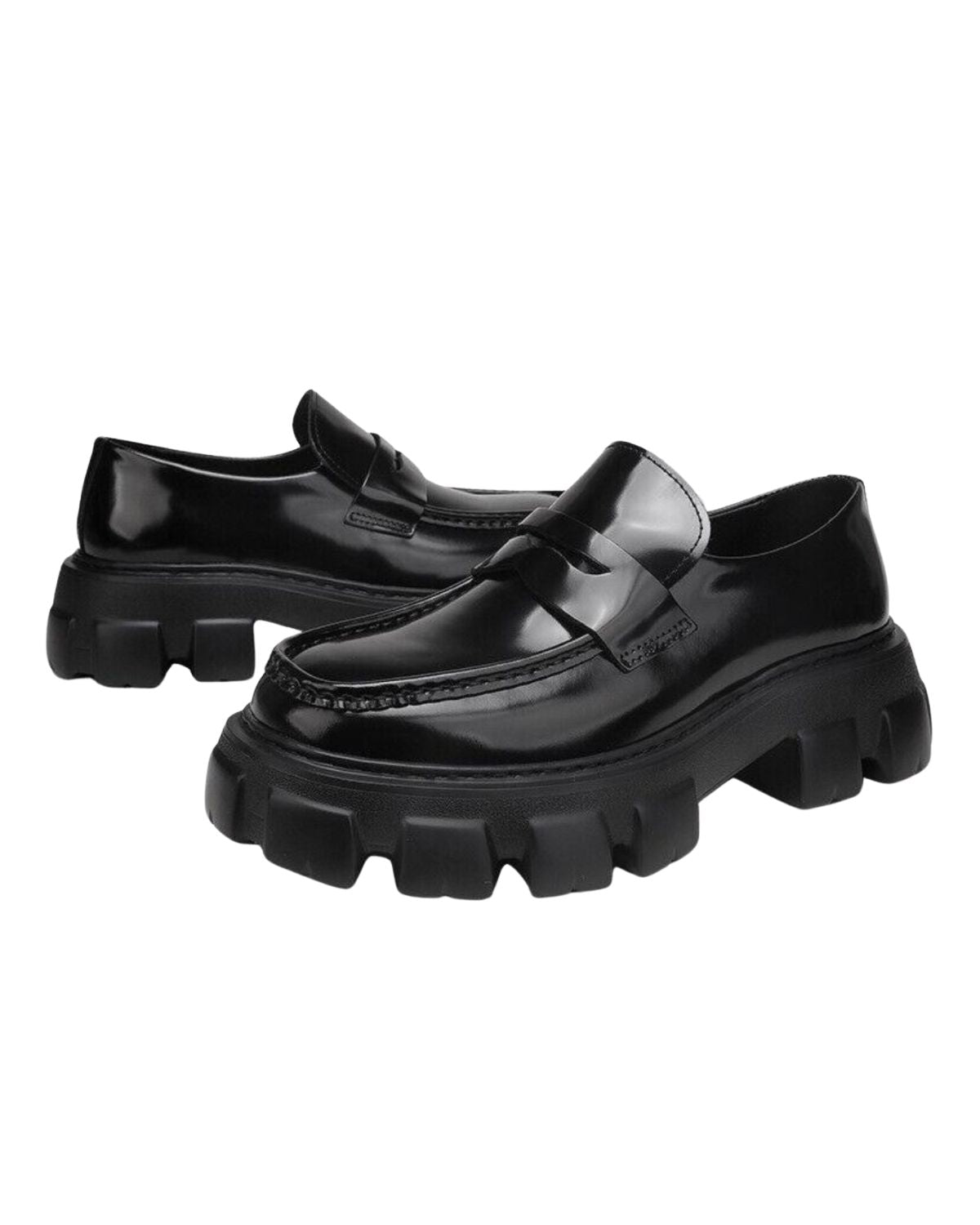 The Heritage Lug-Sole Penny Loafers - Midnight Black
