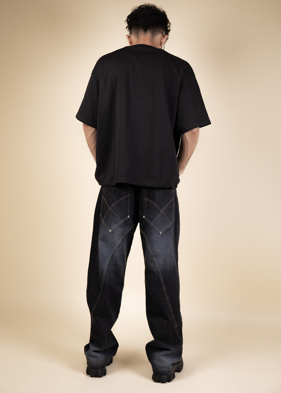 "RETRO FADE JEANS: Deep Indigo Geometric Baggy Denim"