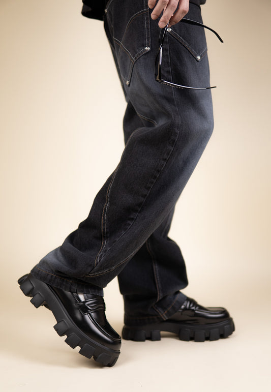 "RETRO FADE JEANS: Deep Indigo Geometric Baggy Denim"