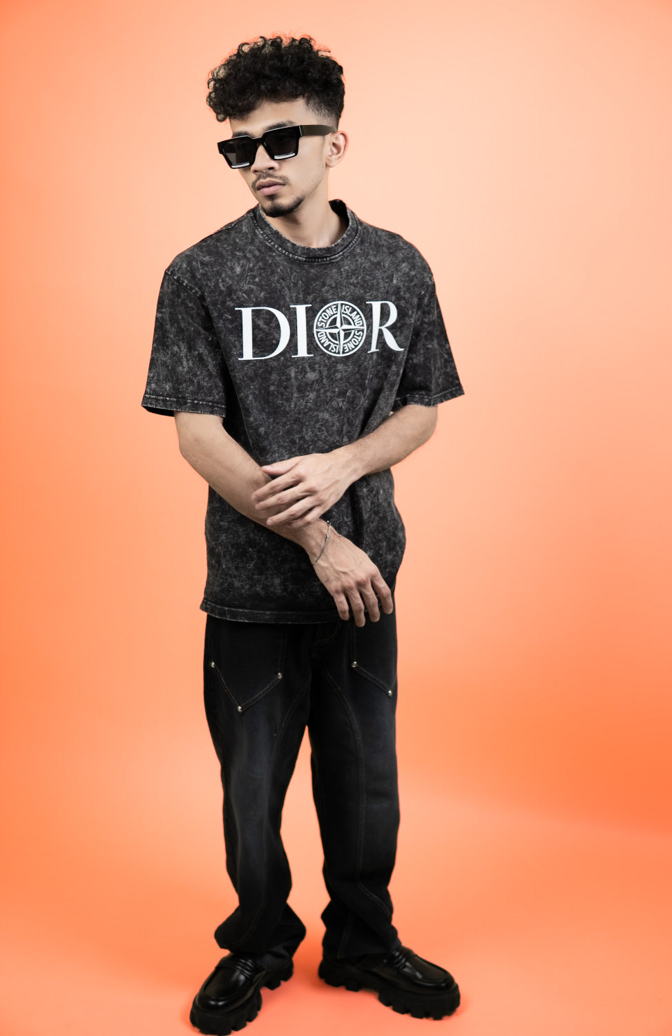 ''DIOR'' Oversized Heavyweight Drop Shoulder T-Shirt In Acid Wash Black.